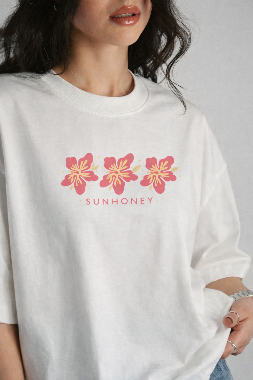 Sunhoney Floral Tee — Pink Hibiscus Graphic T-Shirt